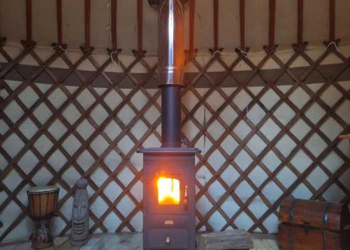 Luxussátor Jurte Fuer Naturliebhaber